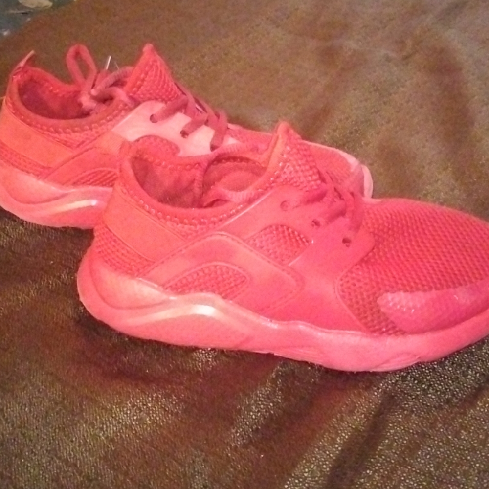 Shoes - Picture 2 of 2